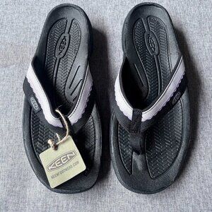 KEEN Women's Kona Flip Flop Beach Sandals, Size 11